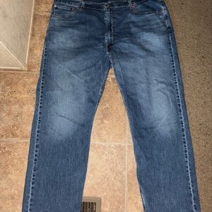 Classic blue Levi’s 505 jeans men’s size 46/32